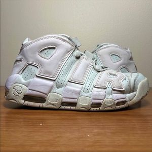 Nike Uptempo Barely Green